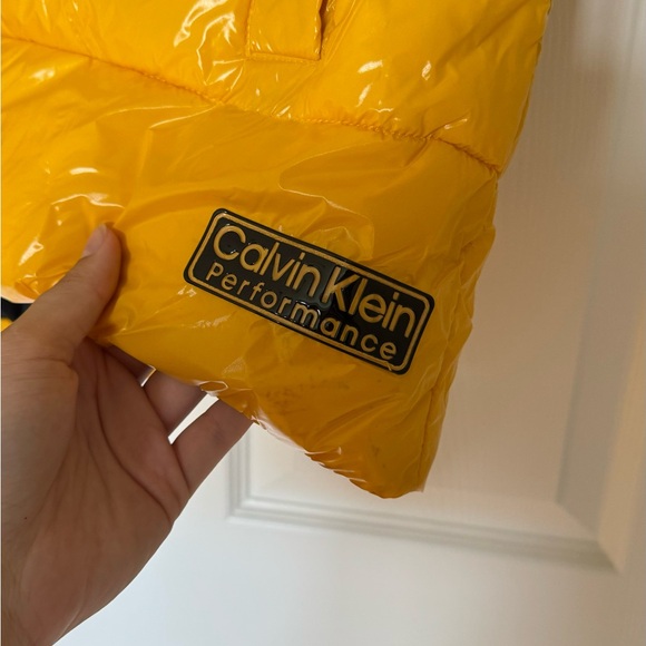 Calvin Klein puffer - Picture 2 of 5